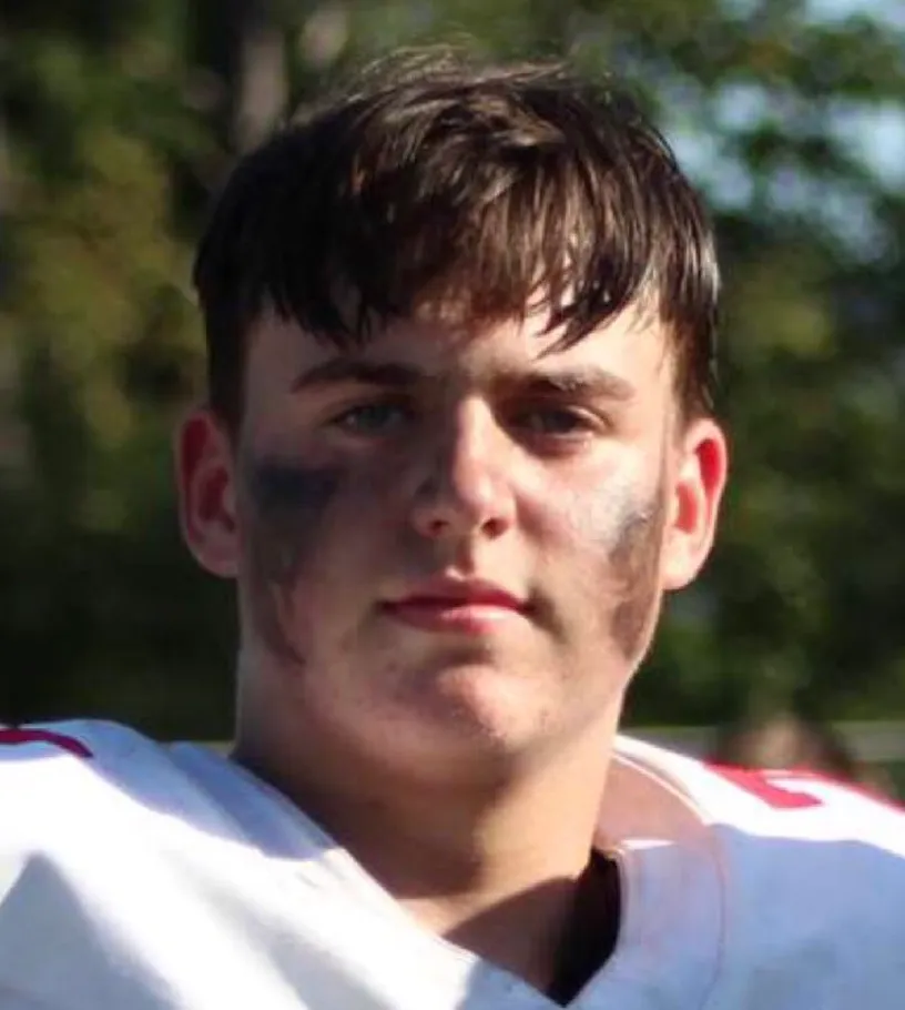 Hannes Hammer, Football, University of Connecticut