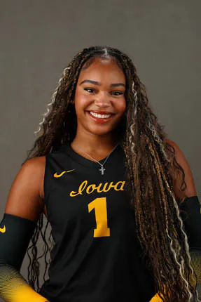 Peyton Young, Volleyball, undefined