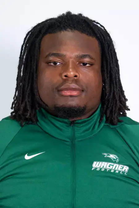 Logan Barnes, Football, Wagner College