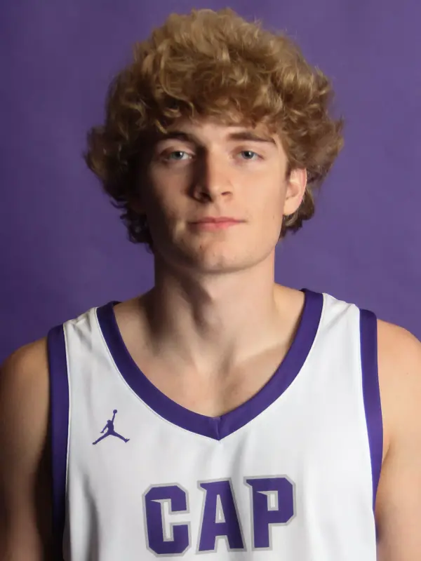 Logan Woloshan, Basketball, Capital University