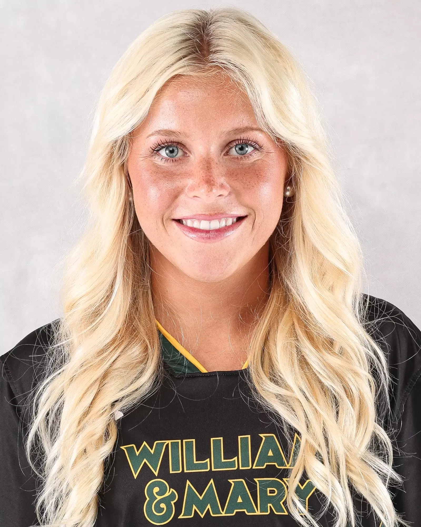 Mia Abbey, Soccer, College of William & Mary