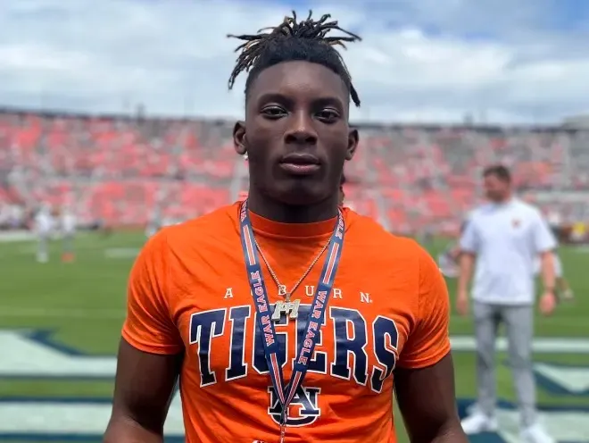 Alvin Henderson, Football, undefined