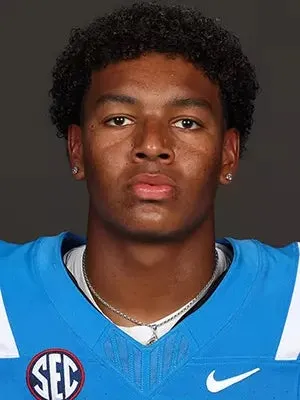 Trinidad Chambliss, Football, University of Mississippi