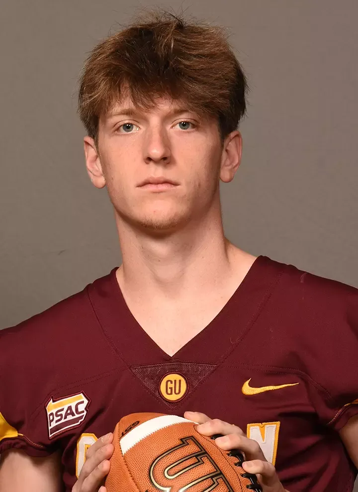 Gavin Carney, Football, Gannon University
