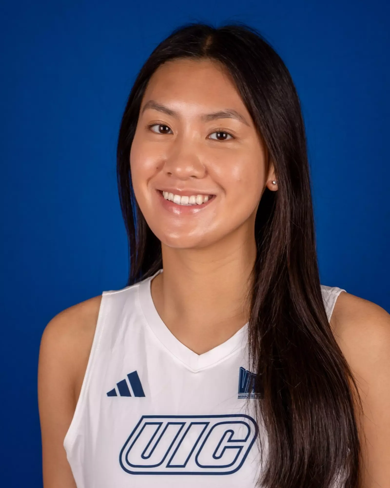 Ava Young, Volleyball, undefined