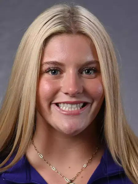 Mary Quatrale, Hockey, College of the Holy Cross