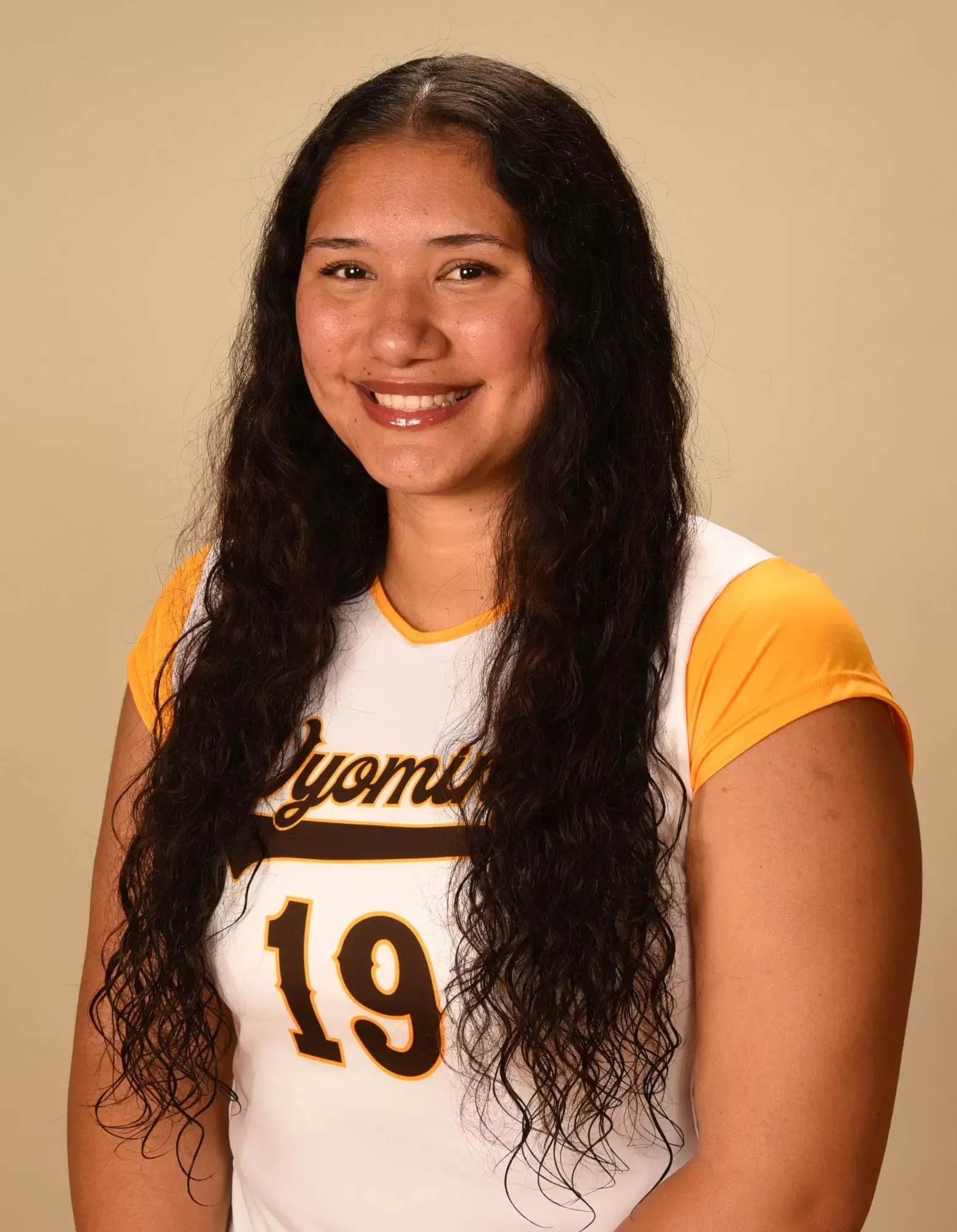 Senna Roberts-Navarro, Volleyball, undefined