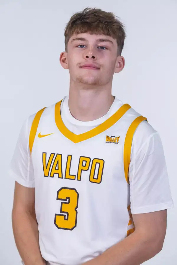 Dylan Moles, Basketball, Valparaiso University