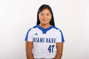 Amanda Handa, Softball, undefined