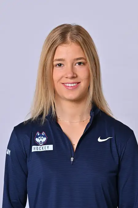 Claire Murdoch, Hockey, University of Connecticut