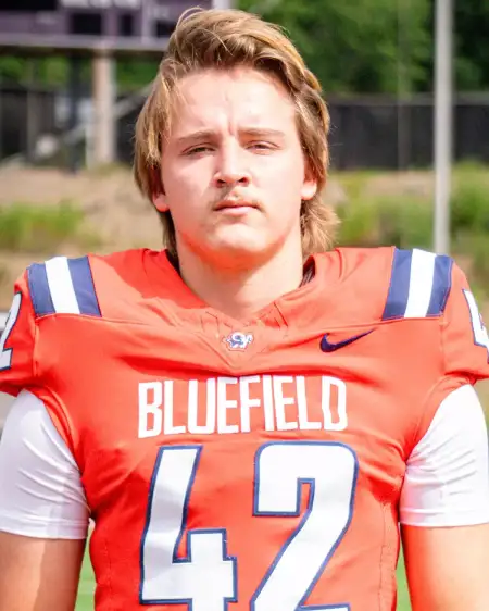 Dylan Ausley, Football, undefined