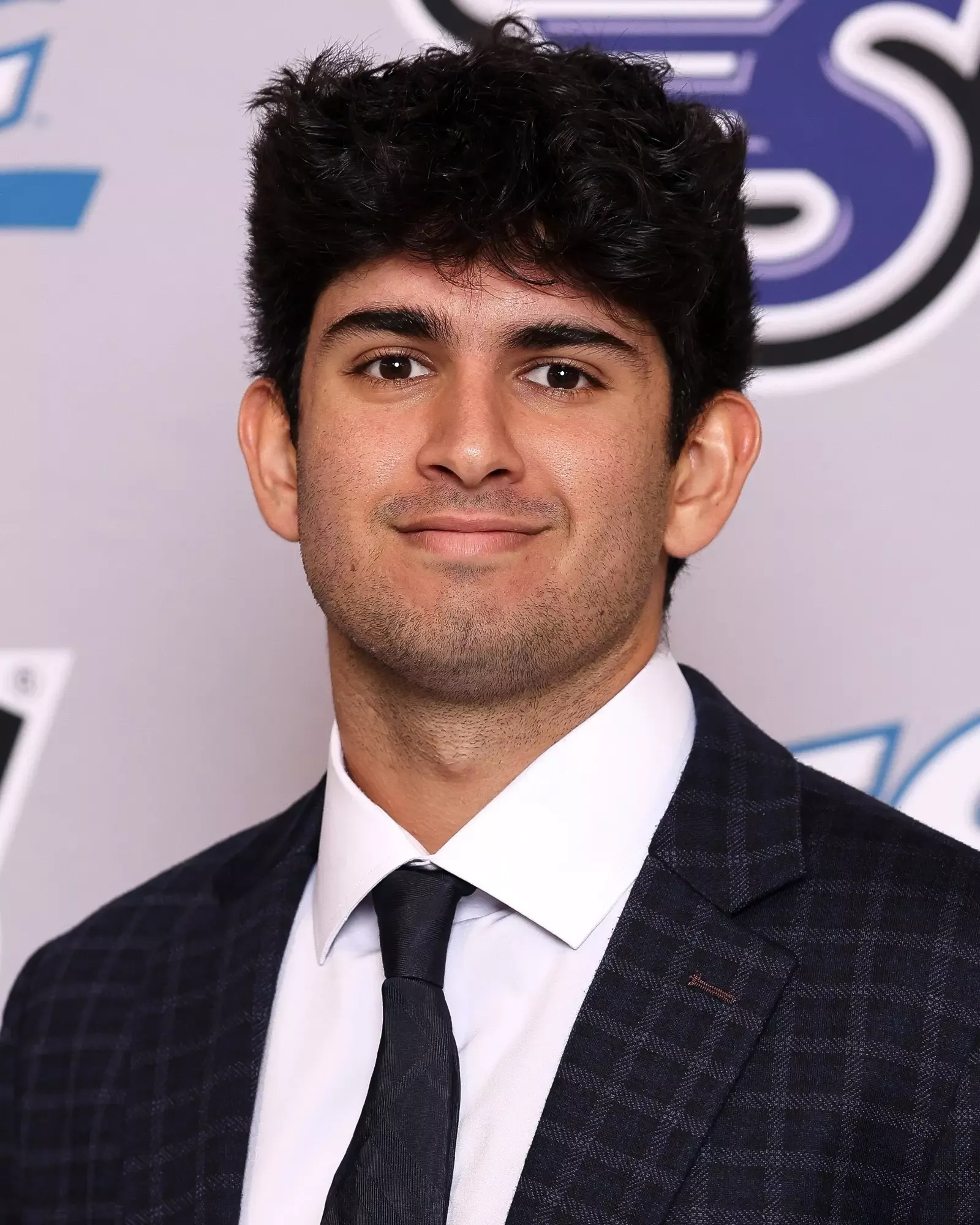 Myles Bastani, Football, undefined