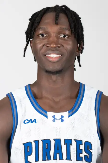 Sylvanus Tabe, Basketball, Hampton University