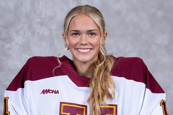Layla Hemp, Hockey, University of Minnesota
