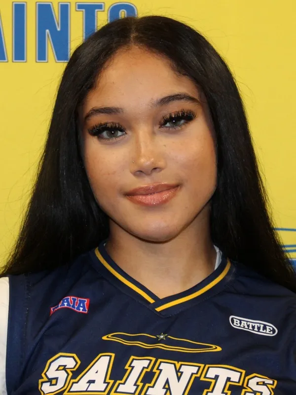 Alexis Falconer, Flag Football, undefined