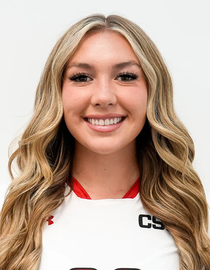 Lia Peterson, Soccer, undefined