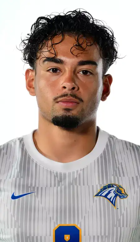 Cristopher Arias, Soccer, University of New Haven