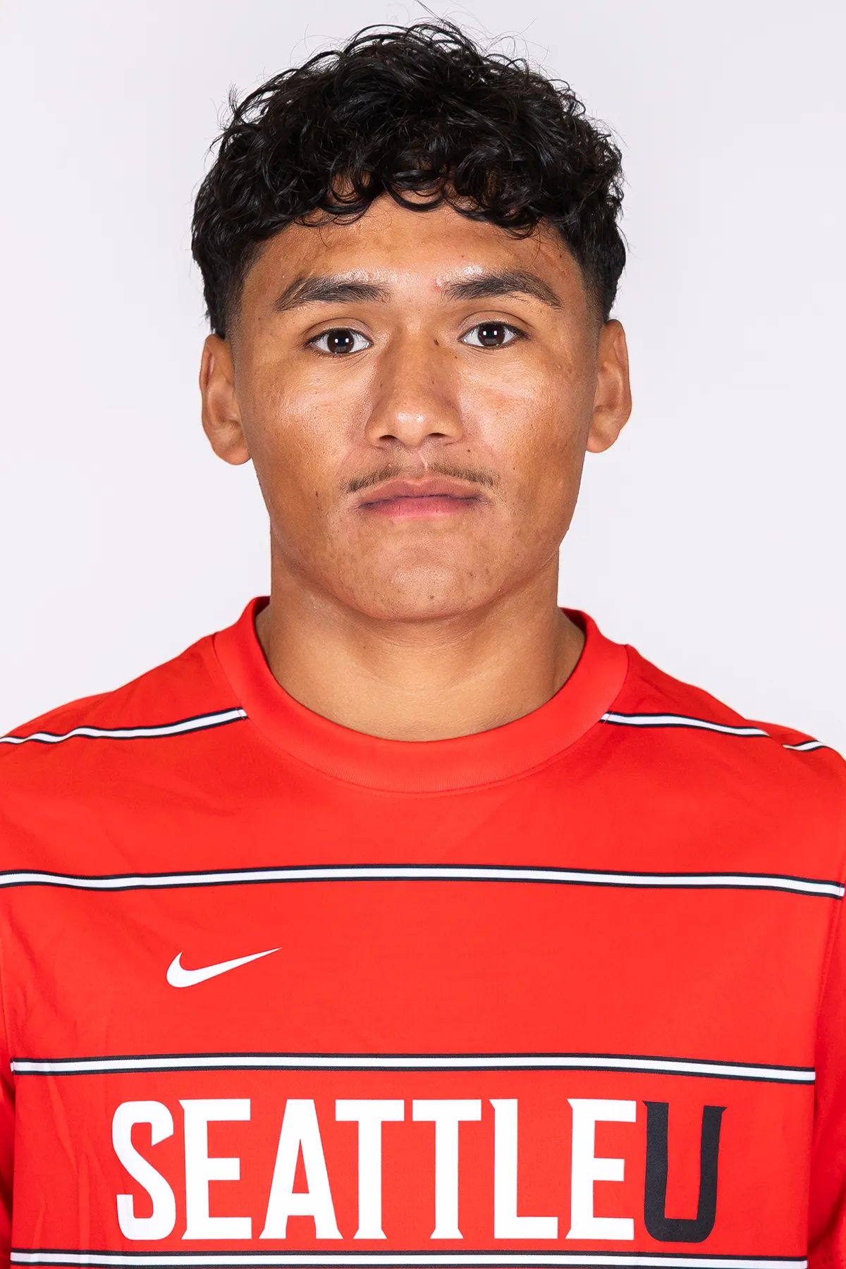 Aaron Leon, Soccer, Seattle University