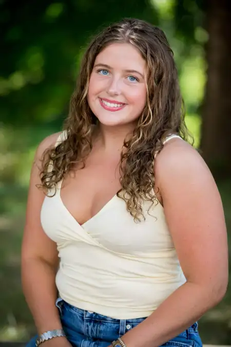 Ellie Davis, Swimming & Diving, Loyola University Maryland