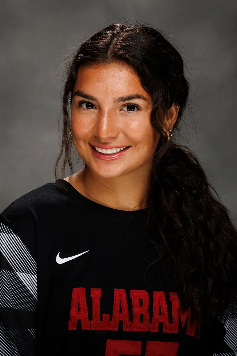 Olivia Herrera, Soccer, undefined