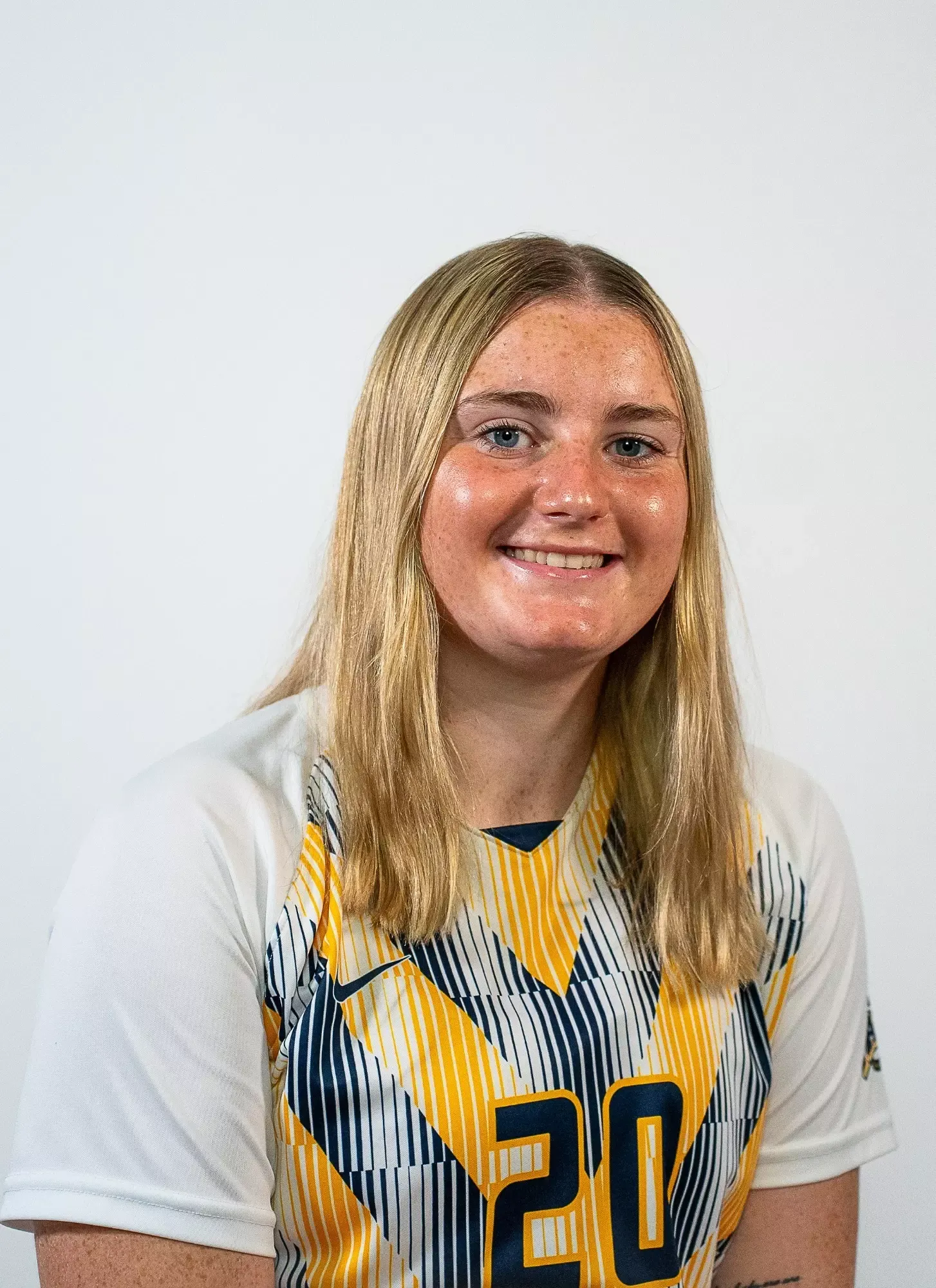 Maggie Cregan, Soccer, undefined