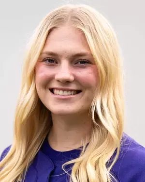 Alexis DeBoer, Softball, undefined