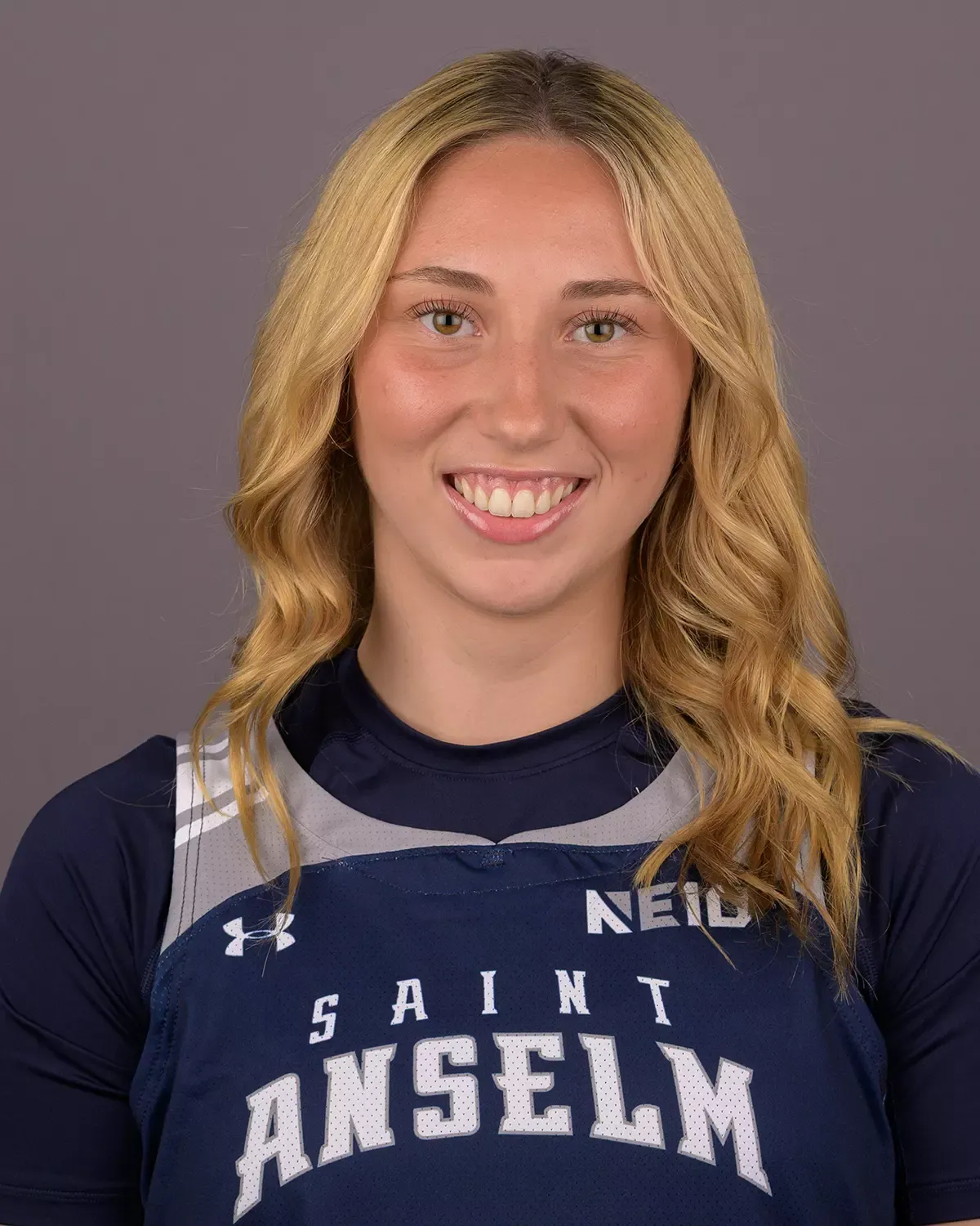 Lilly Nossiff, Basketball, Saint Anselm College