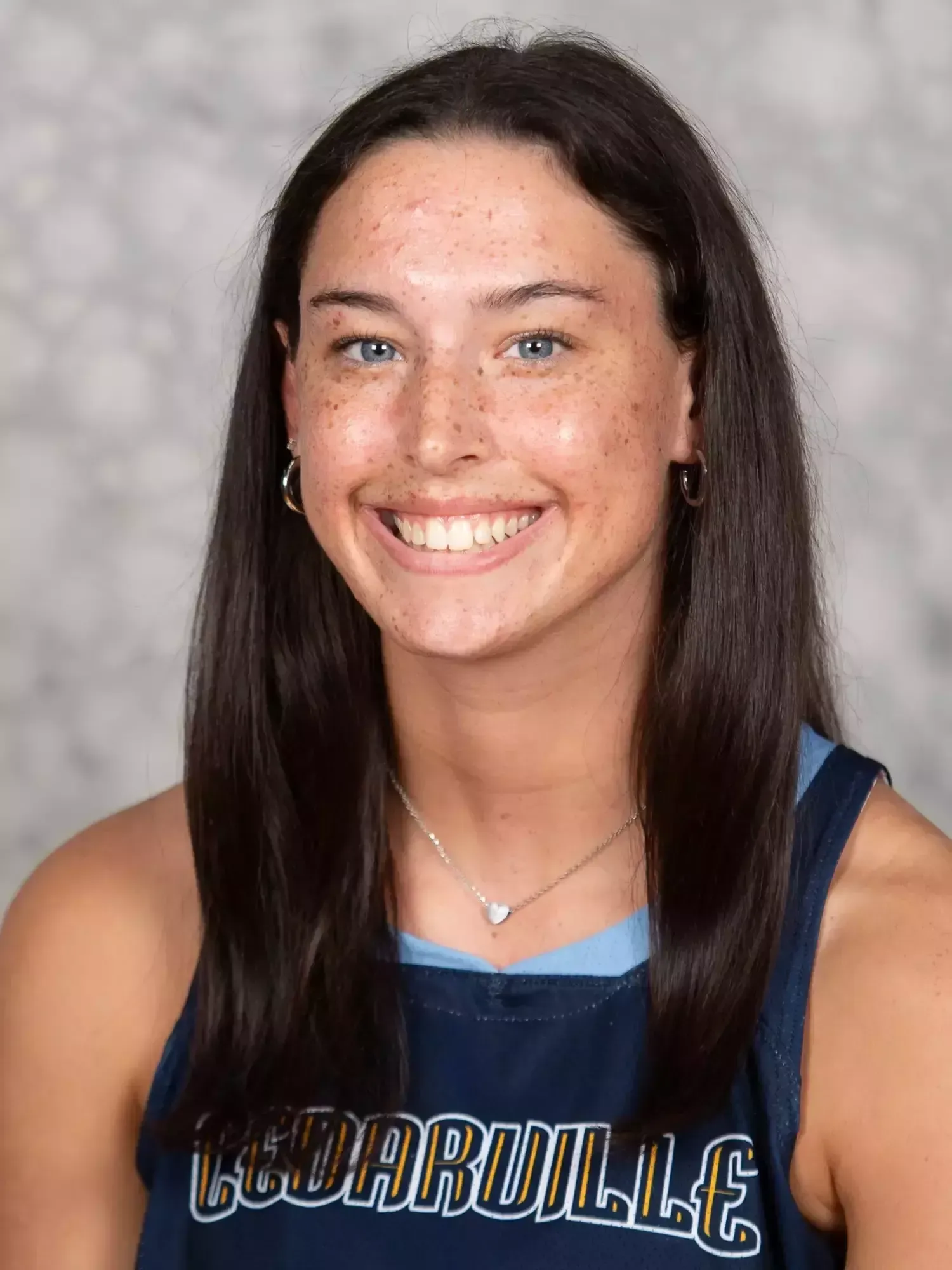 Chloe Downing, Basketball, undefined