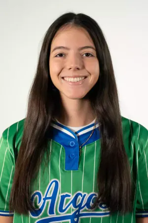 Kamila Vicente, Softball, undefined