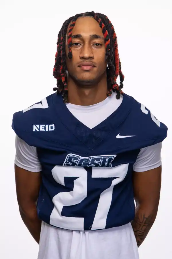 Kelvin McKnight, Football, Southern Connecticut State University