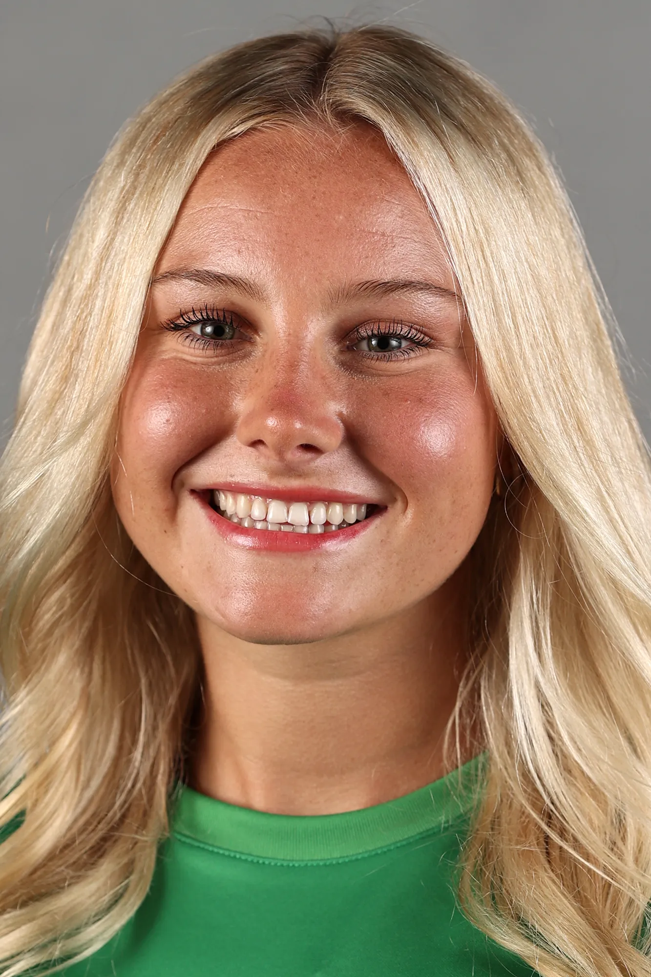 Ella Osmussen, Soccer, undefined