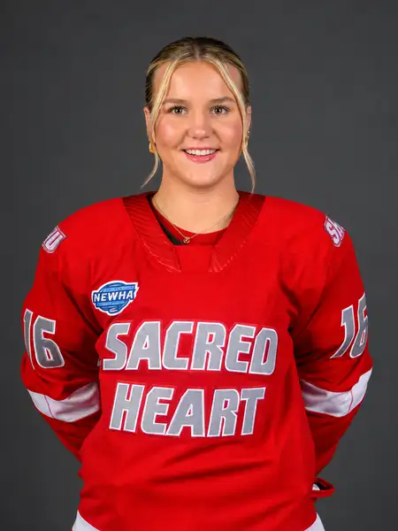 Ella Erickson, Hockey, Sacred Heart University