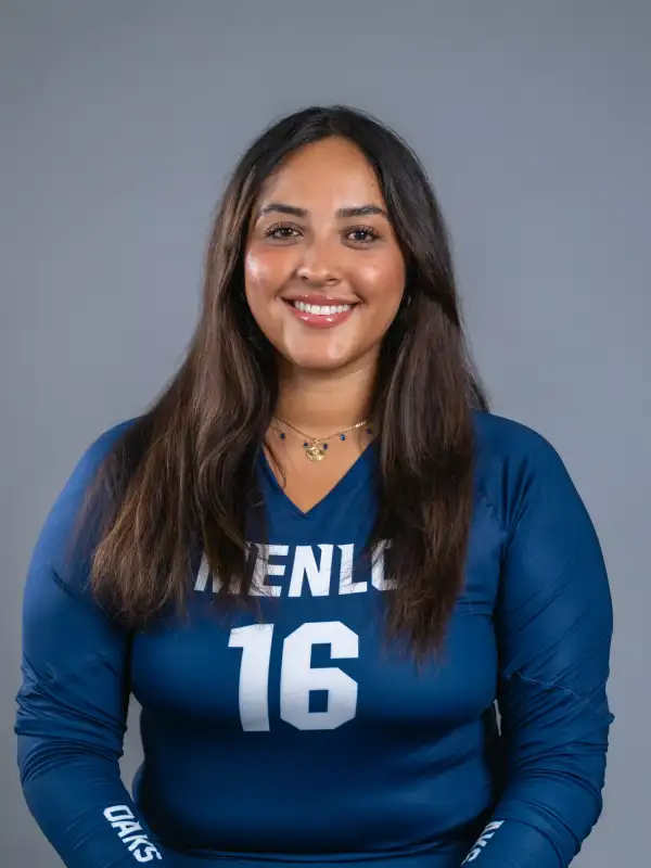 Emily Licon, Volleyball, Menlo College