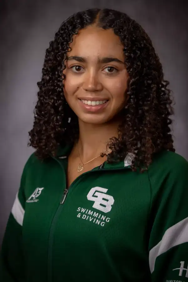 Sara Lindner, Swimming & Diving, University of Wisconsin-Green Bay