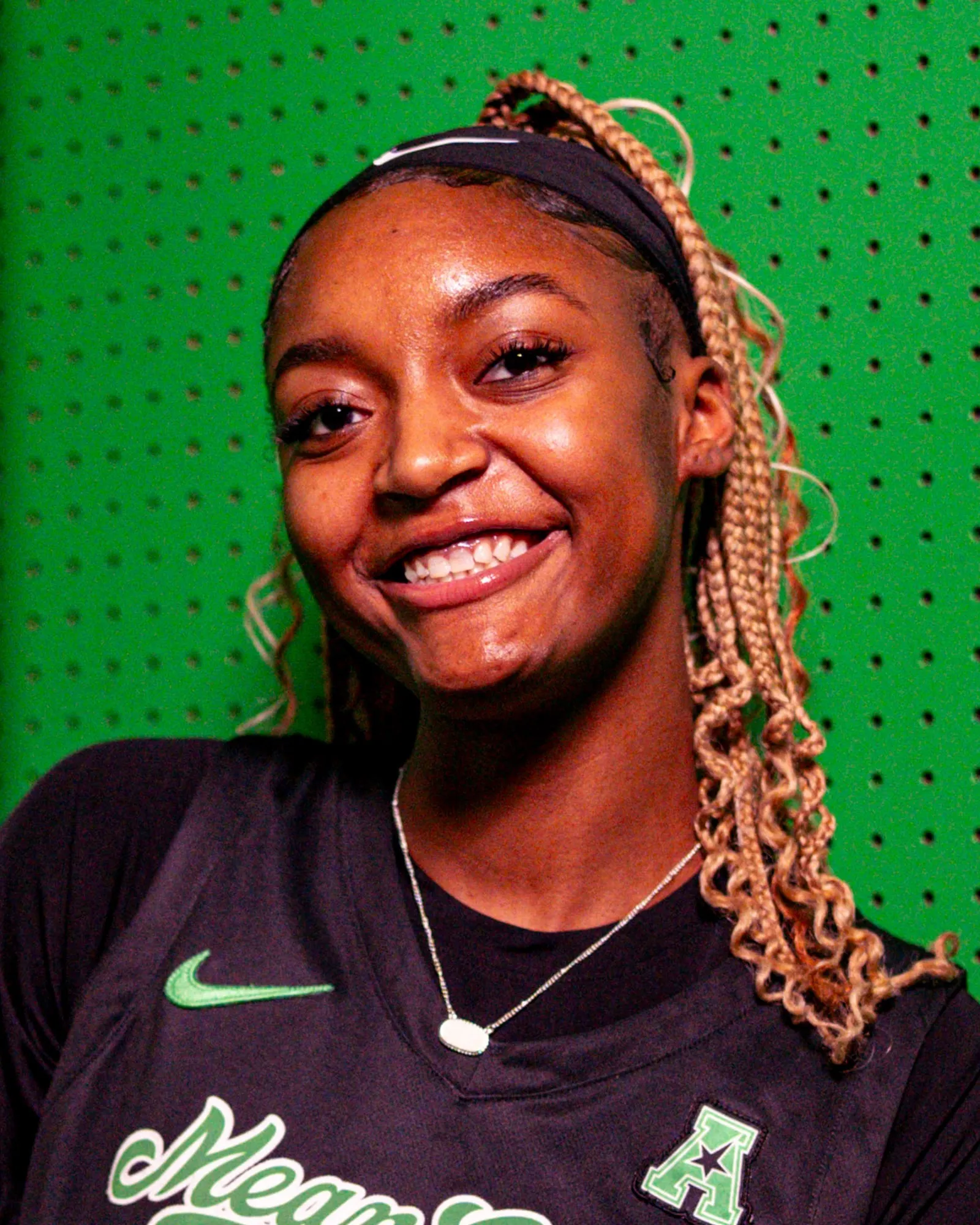 Arianna Johnson, Basketball, undefined