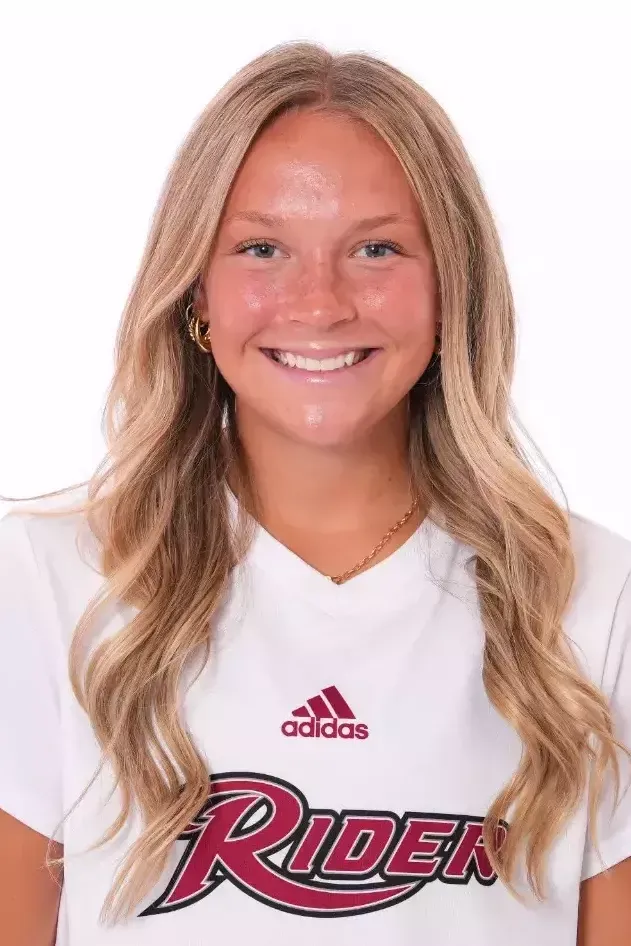 Ella Baumgardt, Soccer, undefined