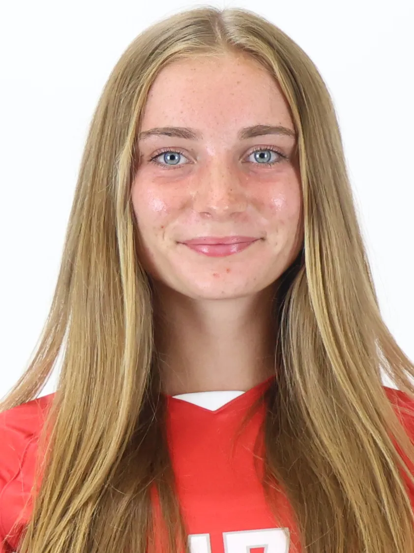 Magda Carpenter, Soccer, undefined