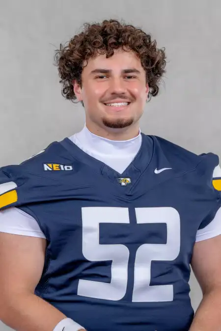 Ashton Baswell, Football, Pace University