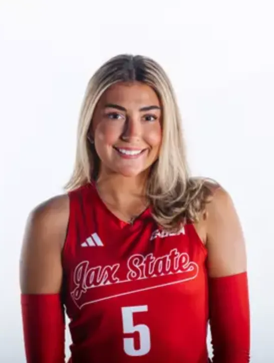 Izzy Whittaker, Beach Volleyball, undefined