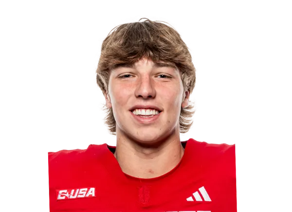 Luke Gilbert, Football, undefined