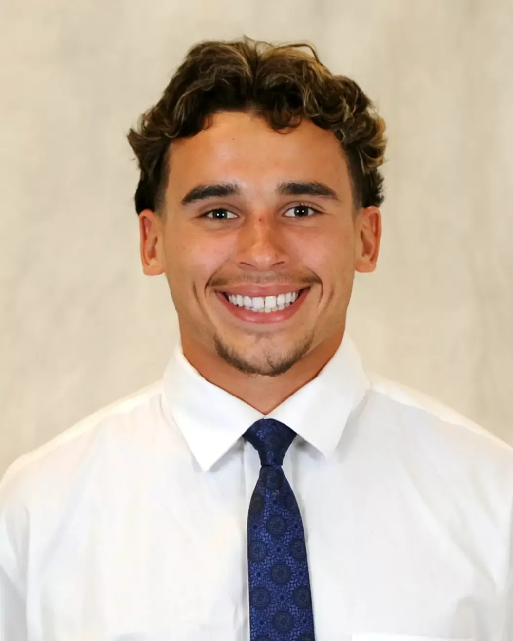 Andres Parra, Football, Carleton College
