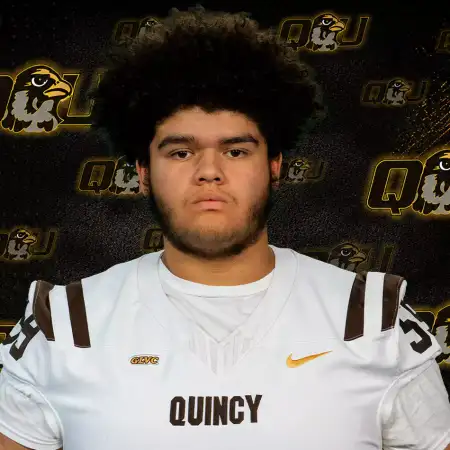Alfredo Muniz, Football, Quincy University