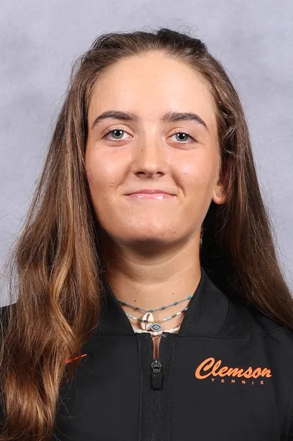 Candela Yecora, Tennis, undefined