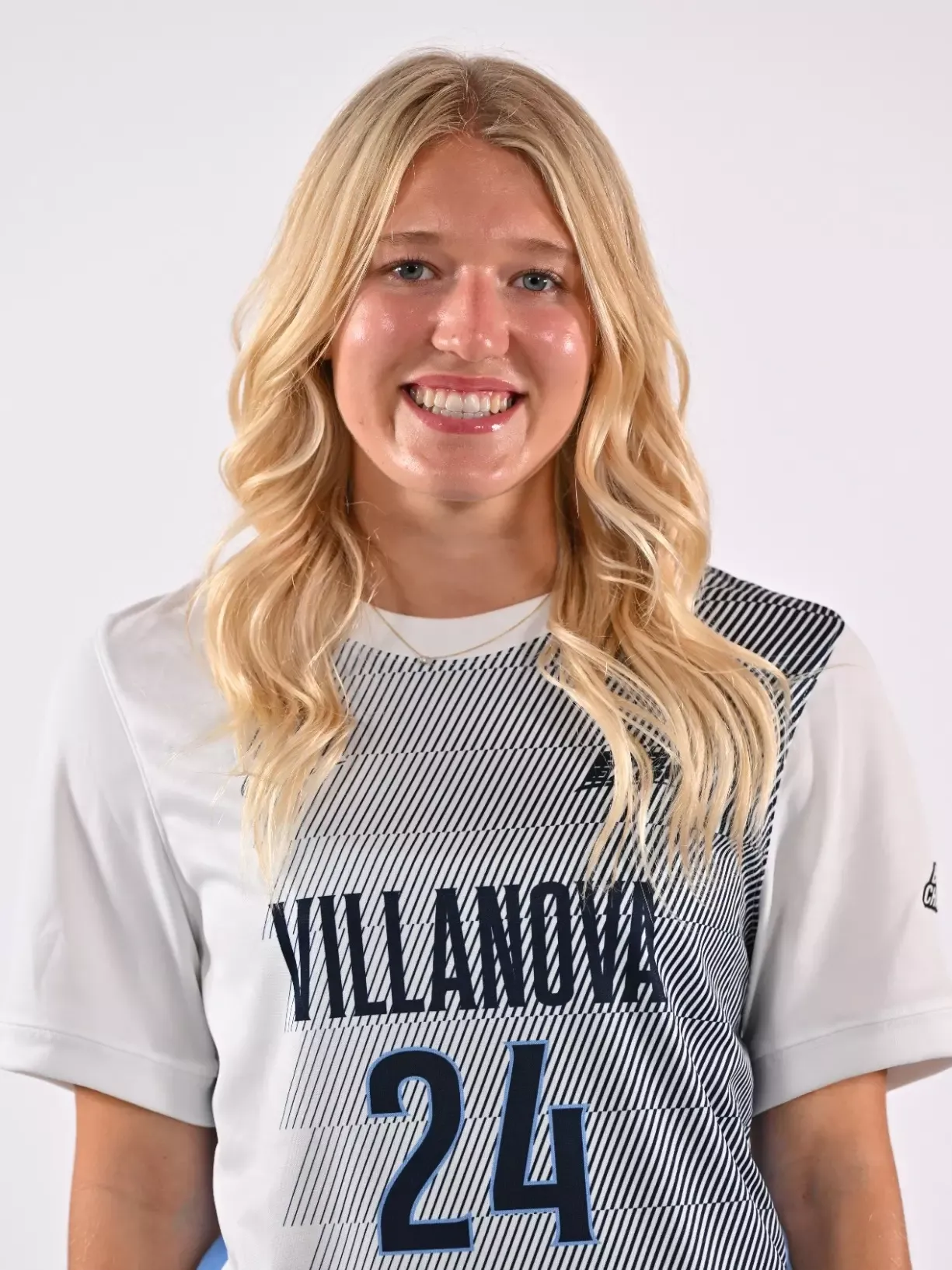 Madison Shumate, Soccer, undefined