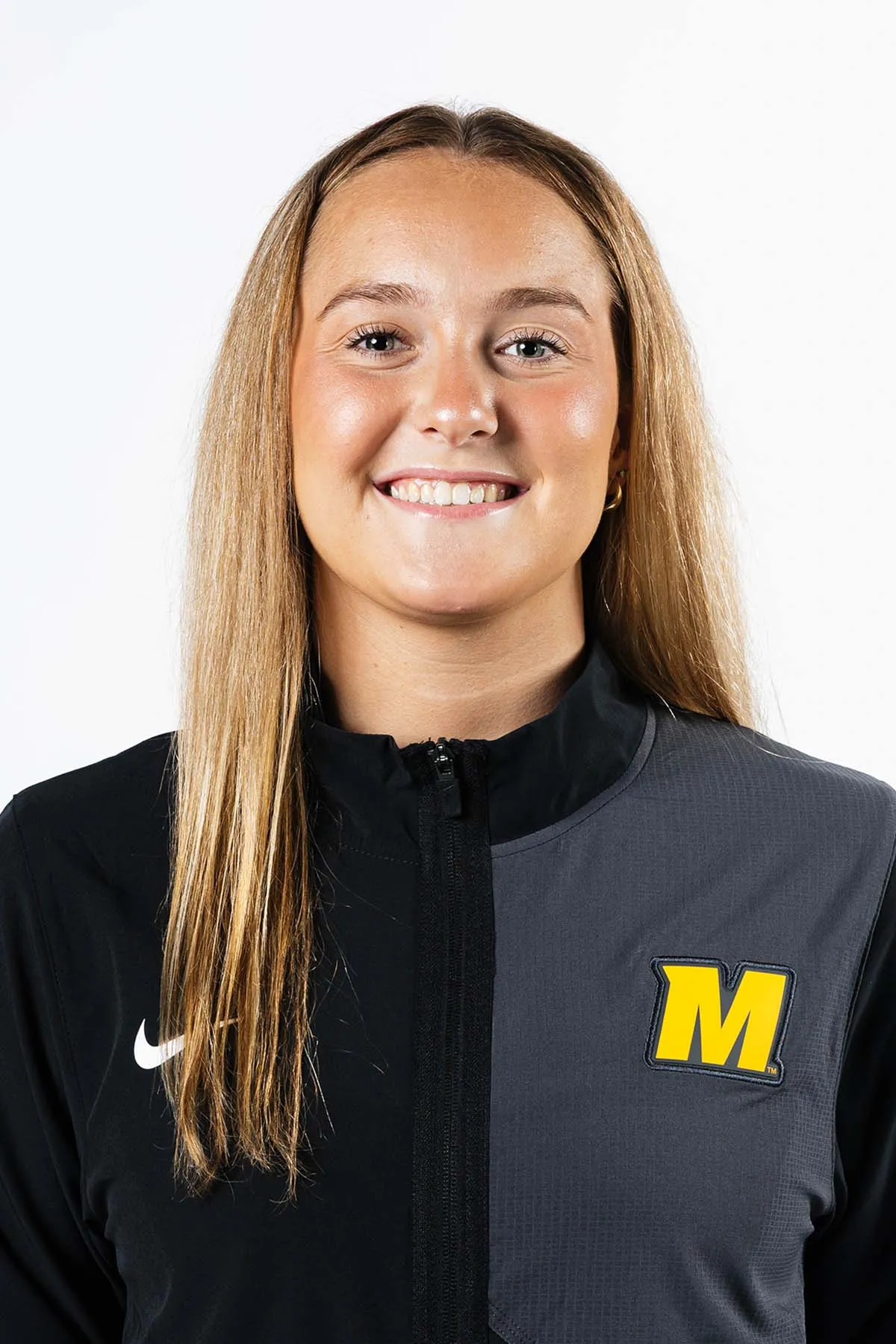 Haiden Schoessel, Swimming & Diving, undefined