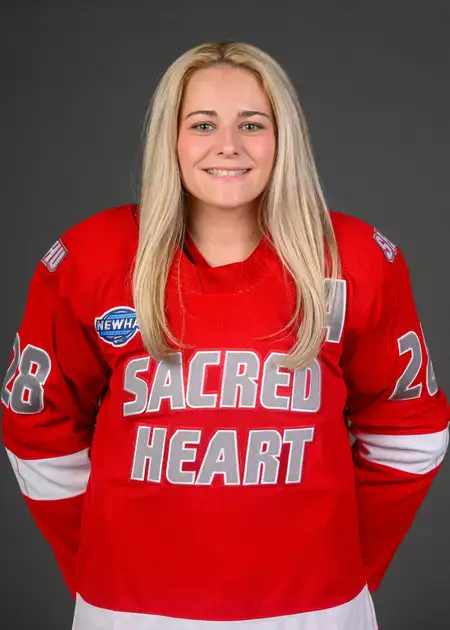 Izzy Chaput, Hockey, Sacred Heart University