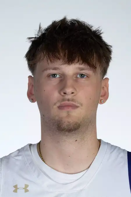 Koleton Fenton, Basketball, Whittier College