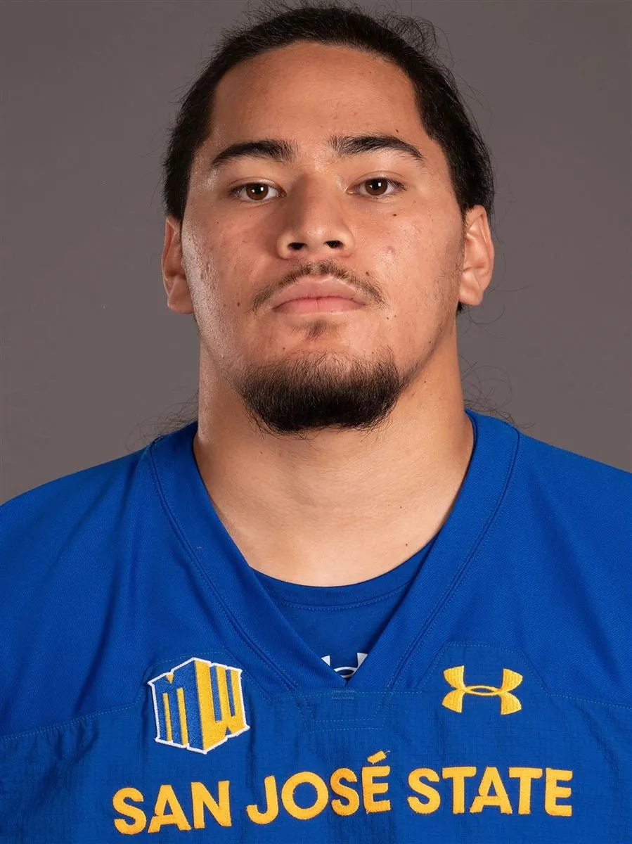 Etu Finau, Football, undefined