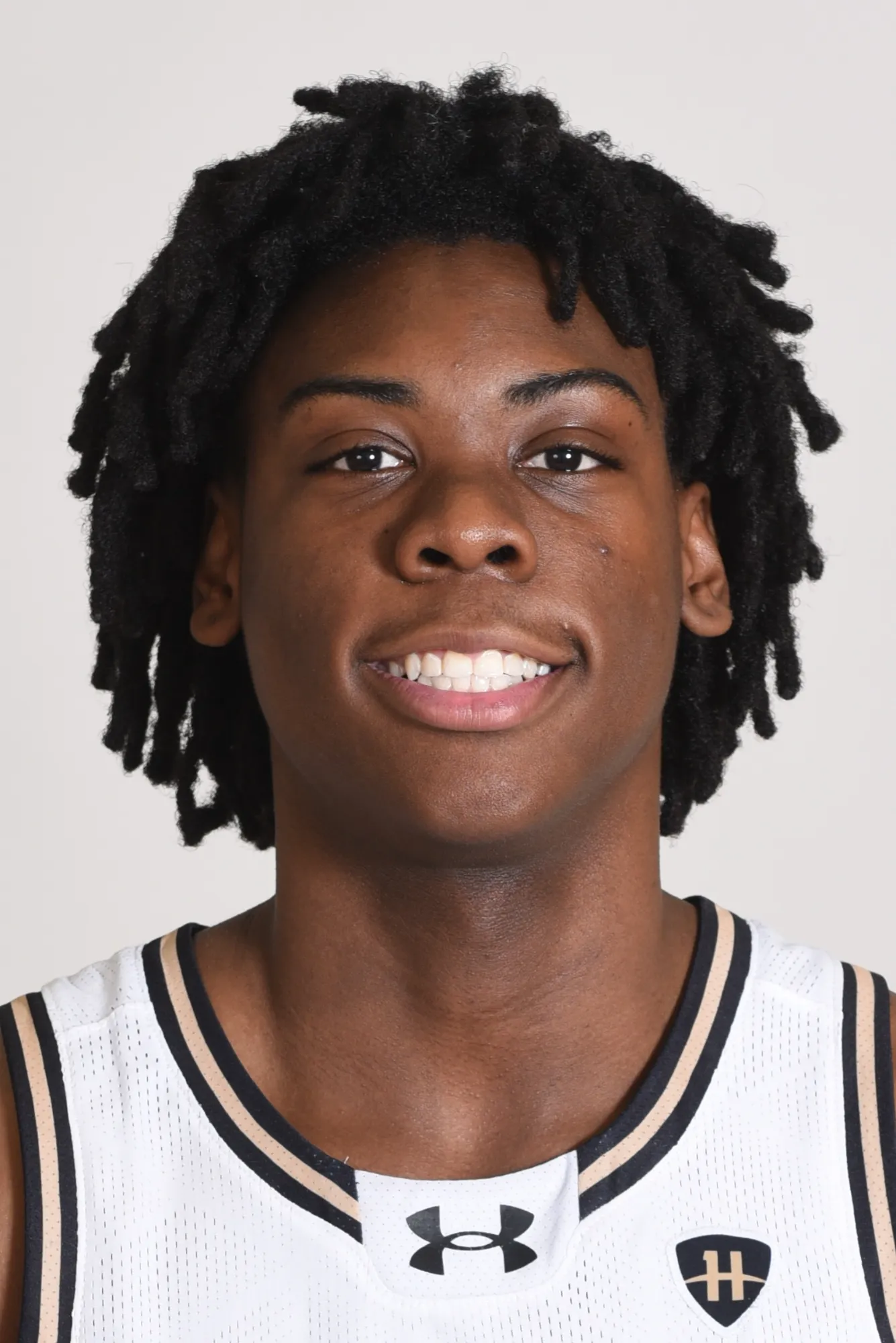 Tamaje Izuagbe, Basketball, undefined