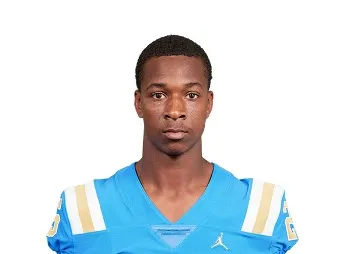 Ezavier Staples, Football, undefined